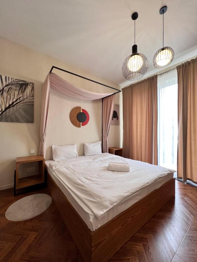 Hotel Manica Esentai City Almati Kültér fotó