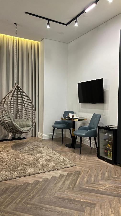 Hotel Manica Esentai City Almati Kültér fotó