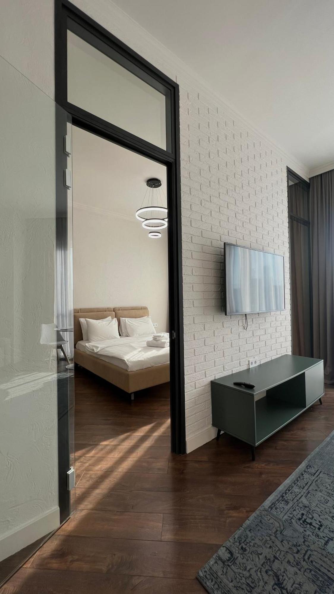 Hotel Manica Esentai City Almati Kültér fotó
