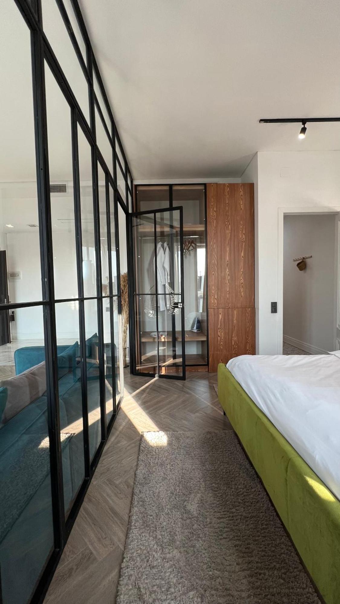 Hotel Manica Esentai City Almati Kültér fotó