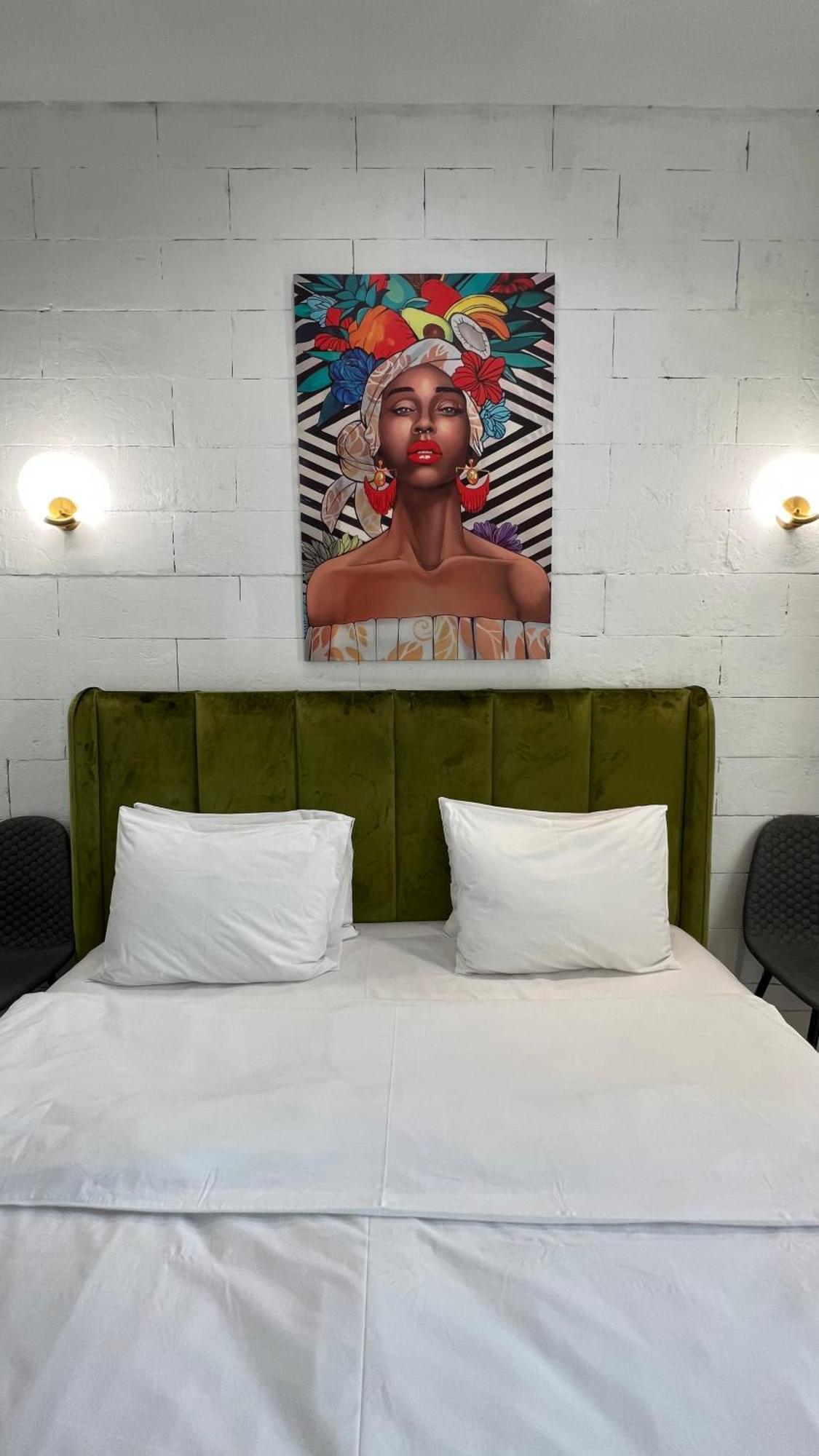 Hotel Manica Esentai City Almati Kültér fotó
